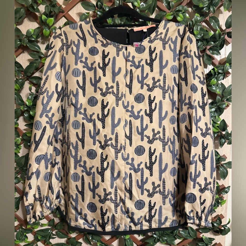 Vilagallo Claudia Black and Beige Desert Patterned Top with Orange Label #1